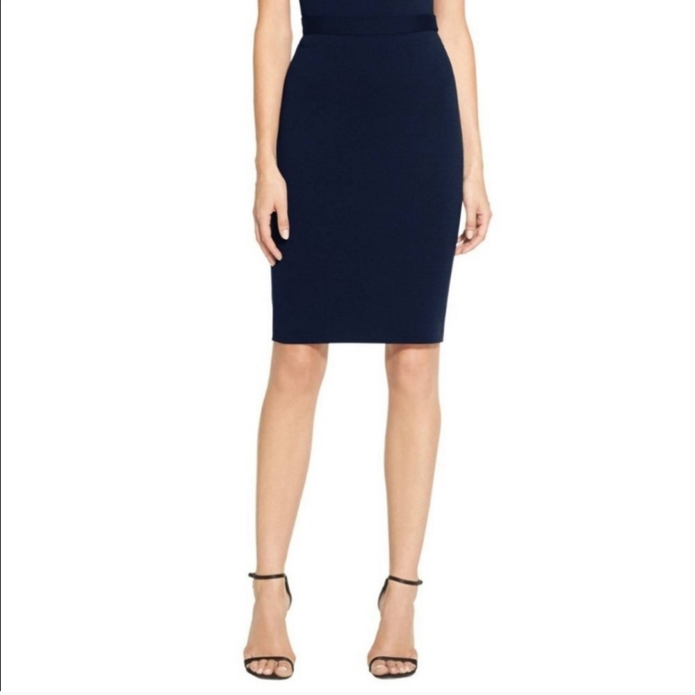 St. John Basics Santana Knit Navy Blue Pencil Skirt size 6